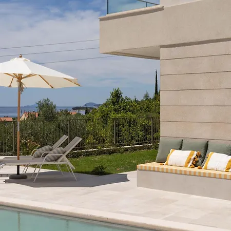 Sol Villa